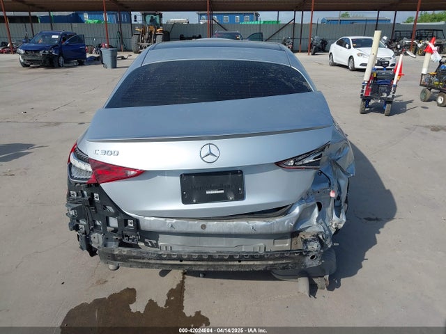 W1KAF4GB3PR106522 Mercedes-Benz C 300 Sedan