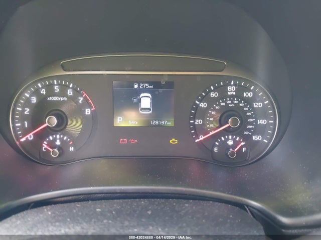 KNDJ23AU8L7061786 KIA SOUL LX