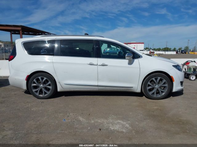 2C4RC1GG6HR659936 Chrysler Pacifica Limited