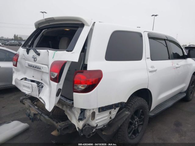 5TDBY5G13JS159896 Toyota Sequoia Sr5