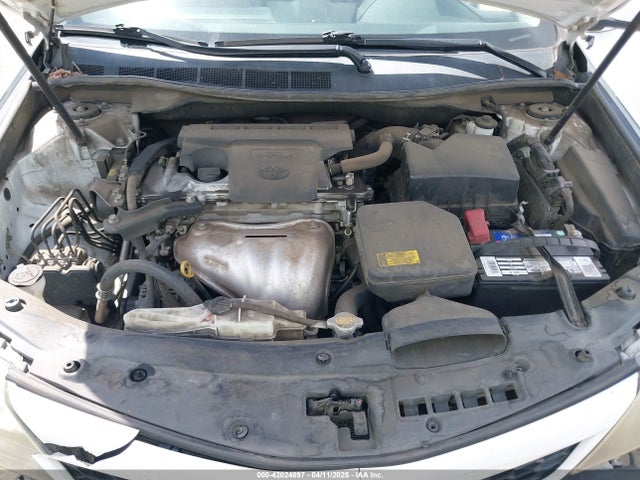 4T1BF1FK3EU327588 Toyota CAMRY SE