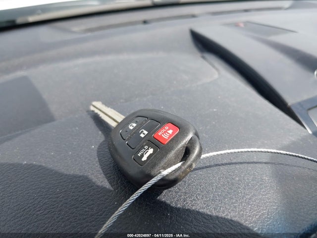 4T1BF1FK3EU327588 Toyota CAMRY SE