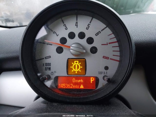 2011 MINI COOPER WMWSU3C56BT091666 Photo 6