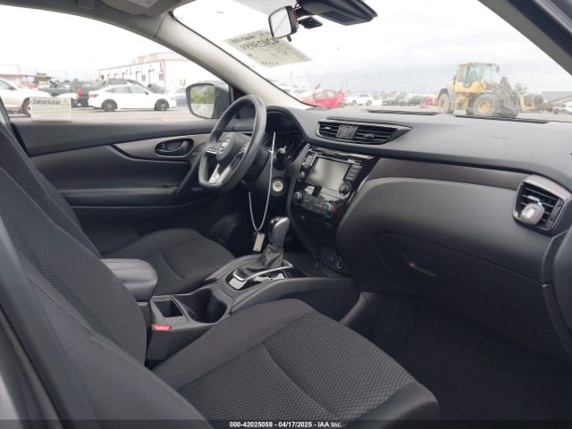 JN1BJ1CV7LW552649 Nissan Rogue Sport S Fwd Xtronic Cvt