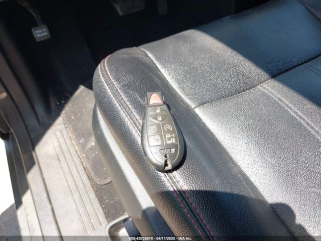 2C4RDGEG6HR697816 Dodge Grand Caravan Gt