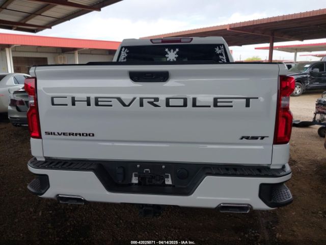 1GCPADE89PZ115977 Chevrolet Silverado 1500 2wd  Short Bed Rst