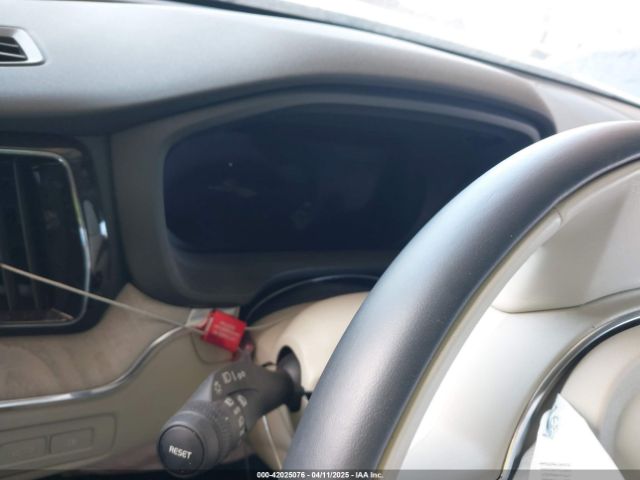 YV4H60DL9R1915780 Volvo Xc60 Recharge Plug-in Hybrid T8 Plus Dark Theme