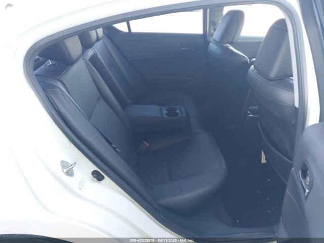 19UDE2F72HA016629 Acura Ilx Premium Package/technology Plus Package