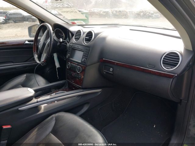 2011 MERCEDES-BENZ GL 550 4JGBF8GEXBA634772 Photo 4