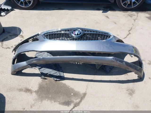 1G4ZP5SS0JU110020 Buick Lacrosse Essence