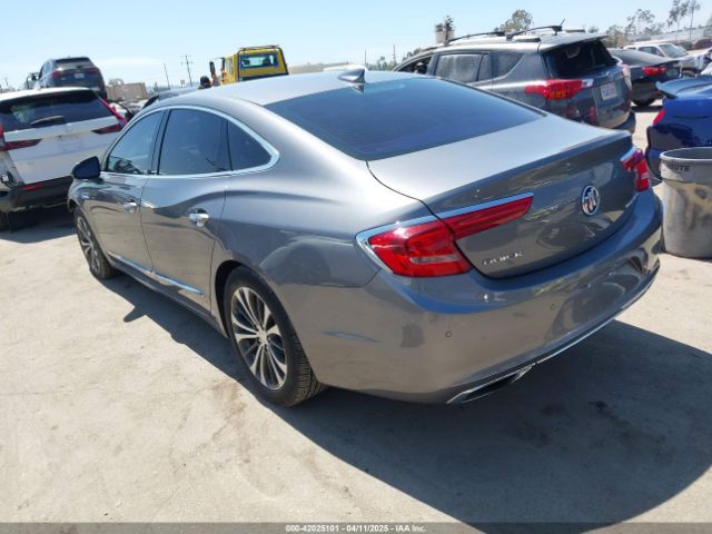 1G4ZP5SS0JU110020 Buick Lacrosse Essence