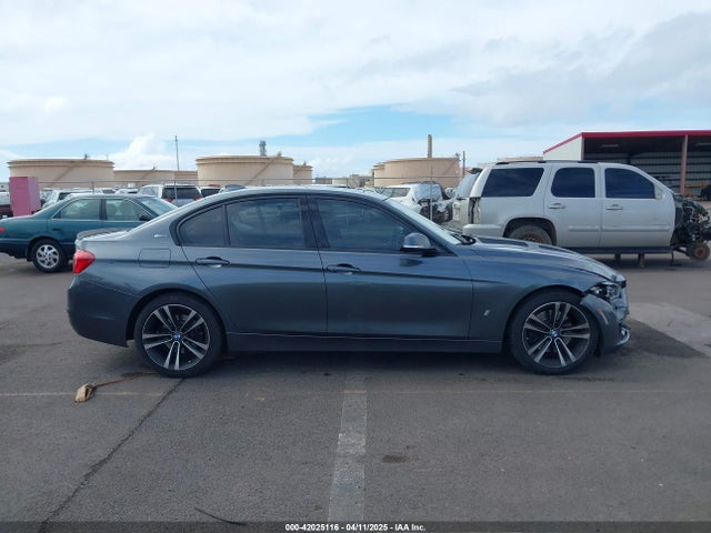 BMW 330e 2018 WBA8E1C52JA171388 Image 13