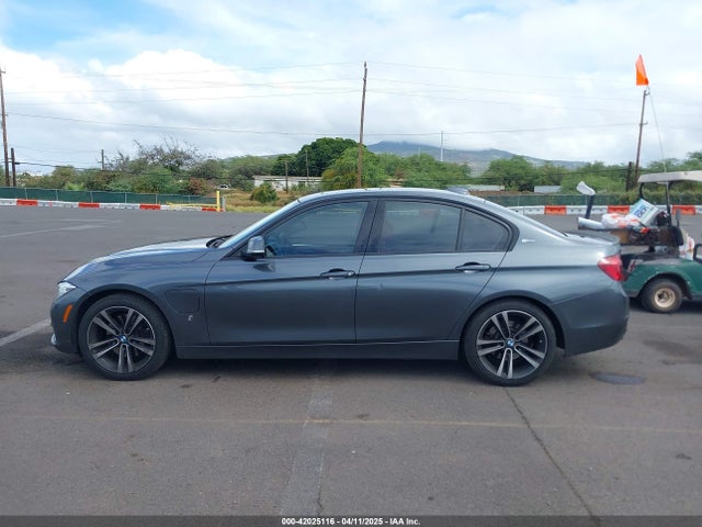 BMW 330e 2018 WBA8E1C52JA171388 Image 14