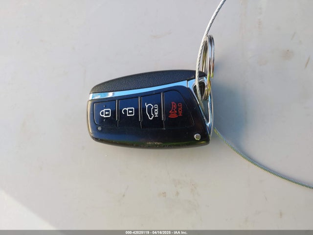 5XYZU3LB3JG553926 Hyundai Santa Fe Sport 2.4l