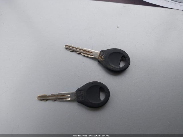 3N1CN7AP6HL864653 Nissan Versa 1.6 S+
