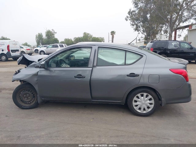 3N1CN7AP6HL864653 Nissan Versa 1.6 S+
