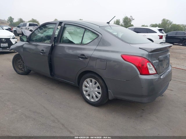 3N1CN7AP6HL864653 Nissan Versa 1.6 S+