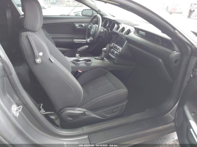 2022 FORD MUSTANG 1FA6P8TH5N5142558 Photo 4