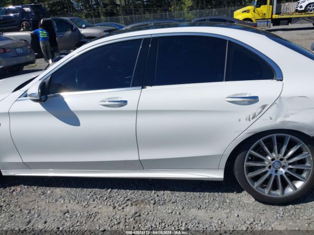55SWF6GBXFU012233 Mercedes-Benz C 400 4matic