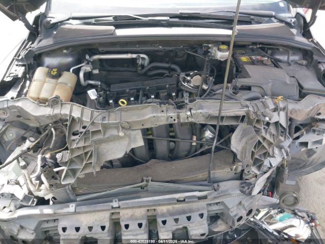 1FADP3N23JL241453 Ford Focus Titanium