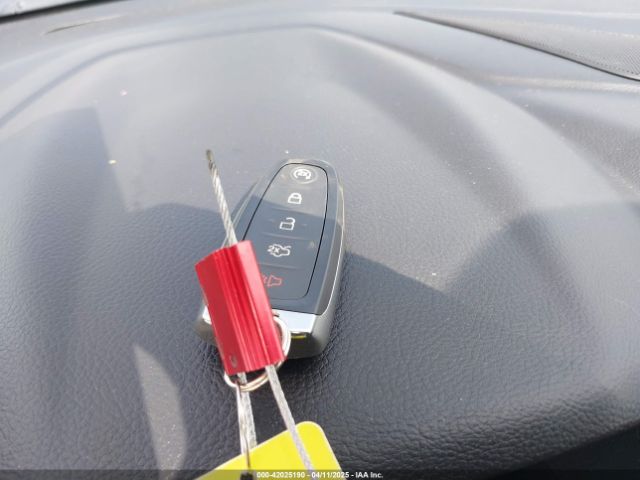 1FADP3N23JL241453 Ford Focus Titanium