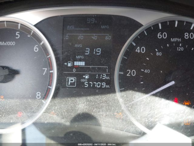 3N1CN8DV8ML814055 Nissan Versa S Xtronic Cvt
