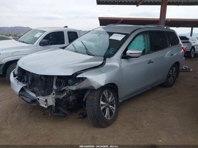 5N1DR2MN8HC605530 Nissan Pathfinder Sv