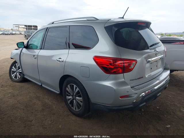 5N1DR2MN8HC605530 Nissan Pathfinder Sv