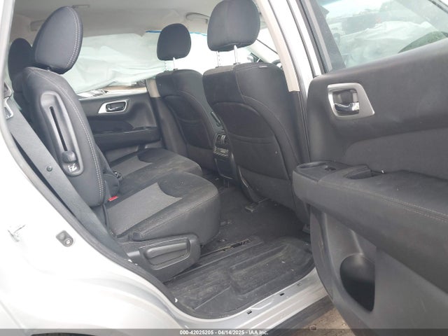 5N1DR2MN8HC605530 Nissan Pathfinder Sv