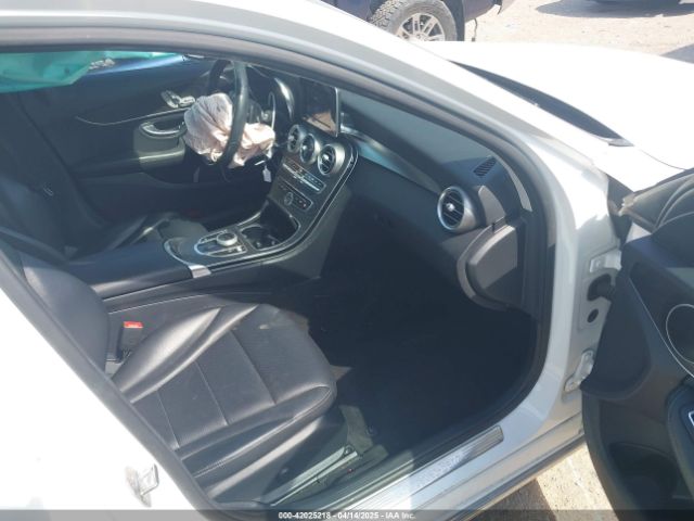 2017 MERCEDES-BENZ C 300 55SWF4JB2HU202317 Photo 4