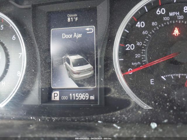 4T1BF1FK6HU749388 Toyota CAMRY SE