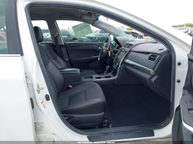 4T1BF1FK6HU749388 Toyota CAMRY SE