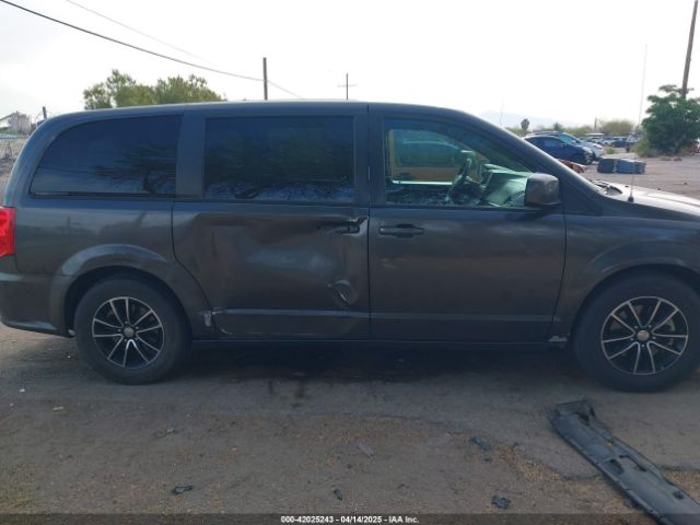 2C4RDGBG2JR223288 Dodge Grand Caravan Se Plus