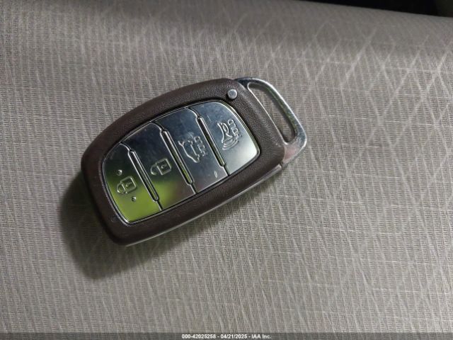 KM8J3CA2XJU668679 Hyundai Tucson Value