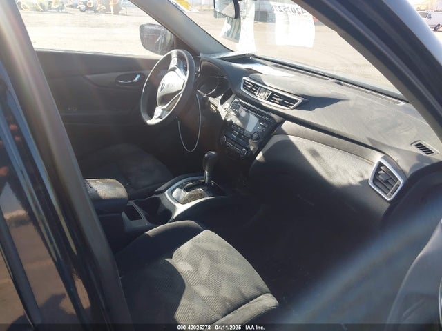 5N1AT2MV9EC853155 Nissan ROGUE SV