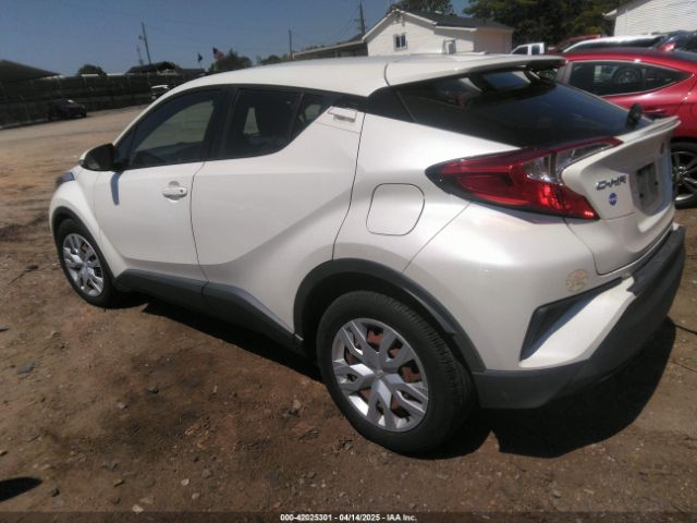 JTNKHMBX7K1028731 Toyota C-HR LE