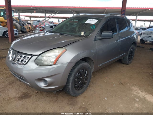 JN8AS5MT1FW157157 Nissan Rogue Select S