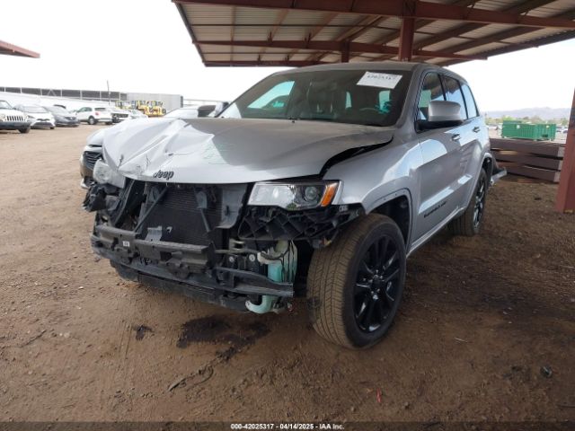 1C4RJEAG3JC358884 Jeep Grand Cherokee Altitude 4x2