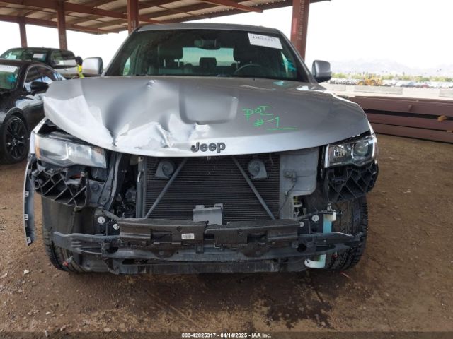 1C4RJEAG3JC358884 Jeep Grand Cherokee Altitude 4x2