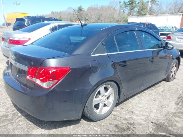 1G1PC5SB3E7271157 Chevrolet Cruze 1lt Auto