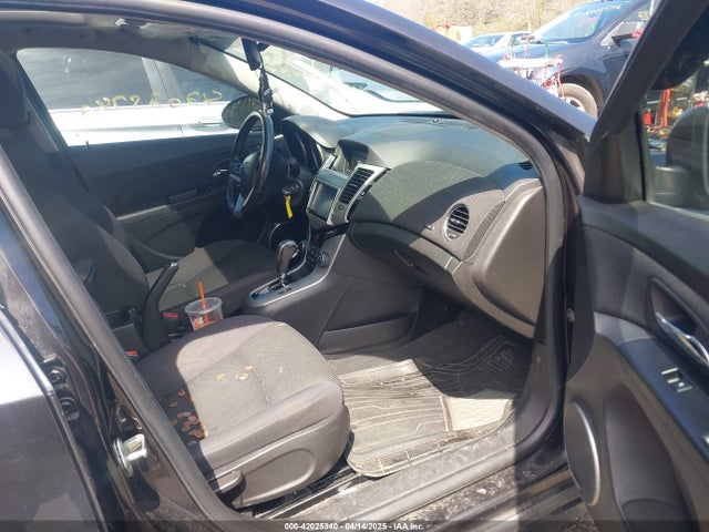 1G1PC5SB3E7271157 Chevrolet Cruze 1lt Auto
