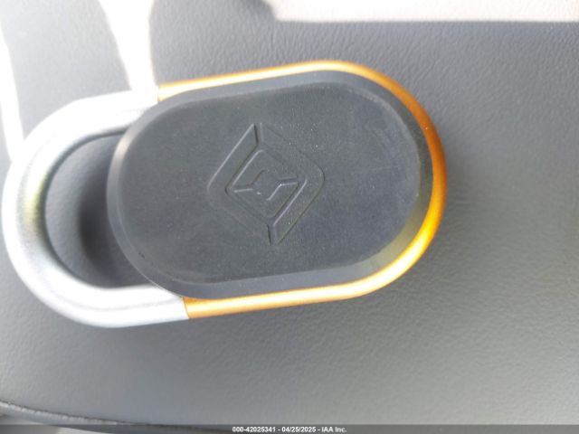 2023 RIVIAN R1S 7PDSGABA8PN020504 Photo 10