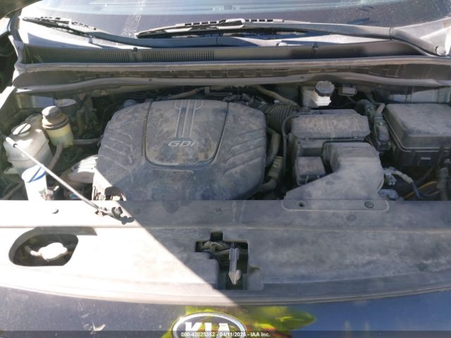 KNDMB5C17H6319935 KIA SEDONA LX