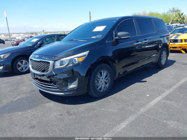 KNDMB5C17H6319935 KIA SEDONA LX