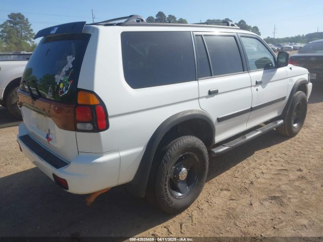 2000 MITSUBISHI MONTERO SPORT JA4LS31H2YP814757 Photo 3