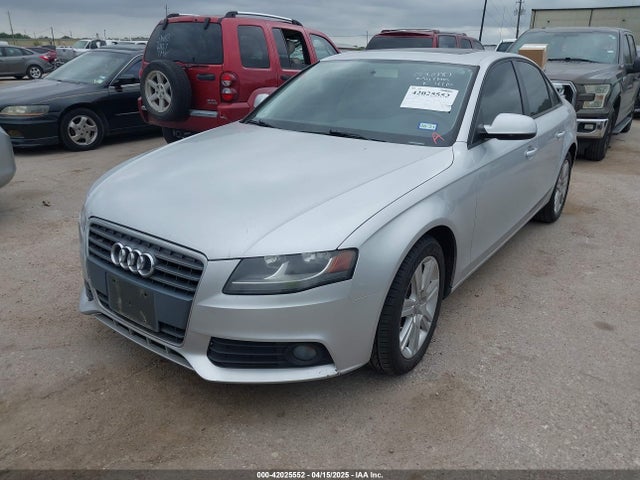 2010 AUDI A4 WAUAFAFL9AN056787 Photo 1