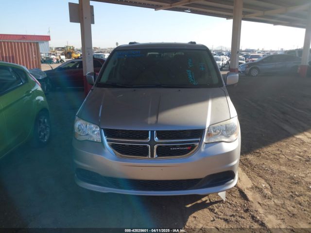 2C4RDGCG9GR323668 Dodge Grand Caravan Sxt