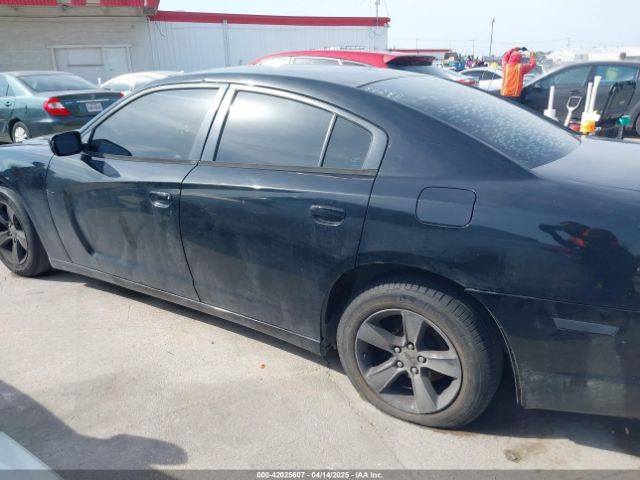 2C3CDXBG9EH329419 Dodge Charger Se