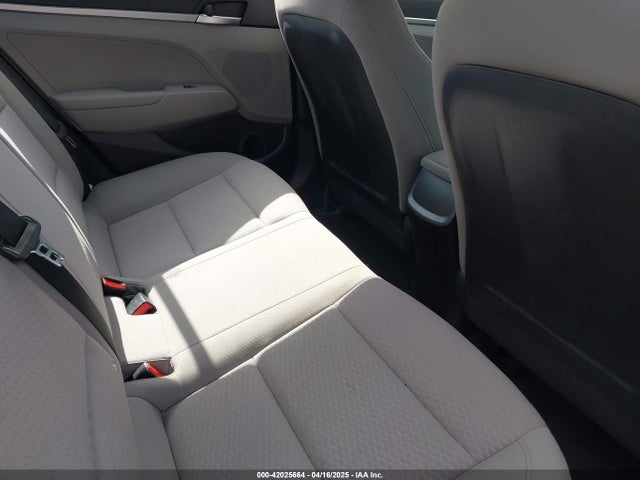 KMHD74LFXLU994444 Hyundai ELANTRA SE