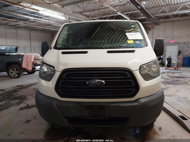 1FTYE1ZM2JKB30853 Ford Transit-150